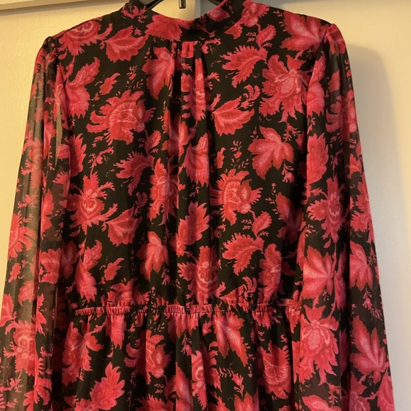 3. Floral High Neck Romper With Tie Back Backless Size Medium - Picture 3 of 9